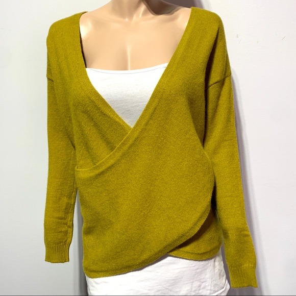 BKE Buckle Women’s Faux Wrap Sweater S Small Gold Olive Mustard Long Sleeve NWT - Picture 6 of 12